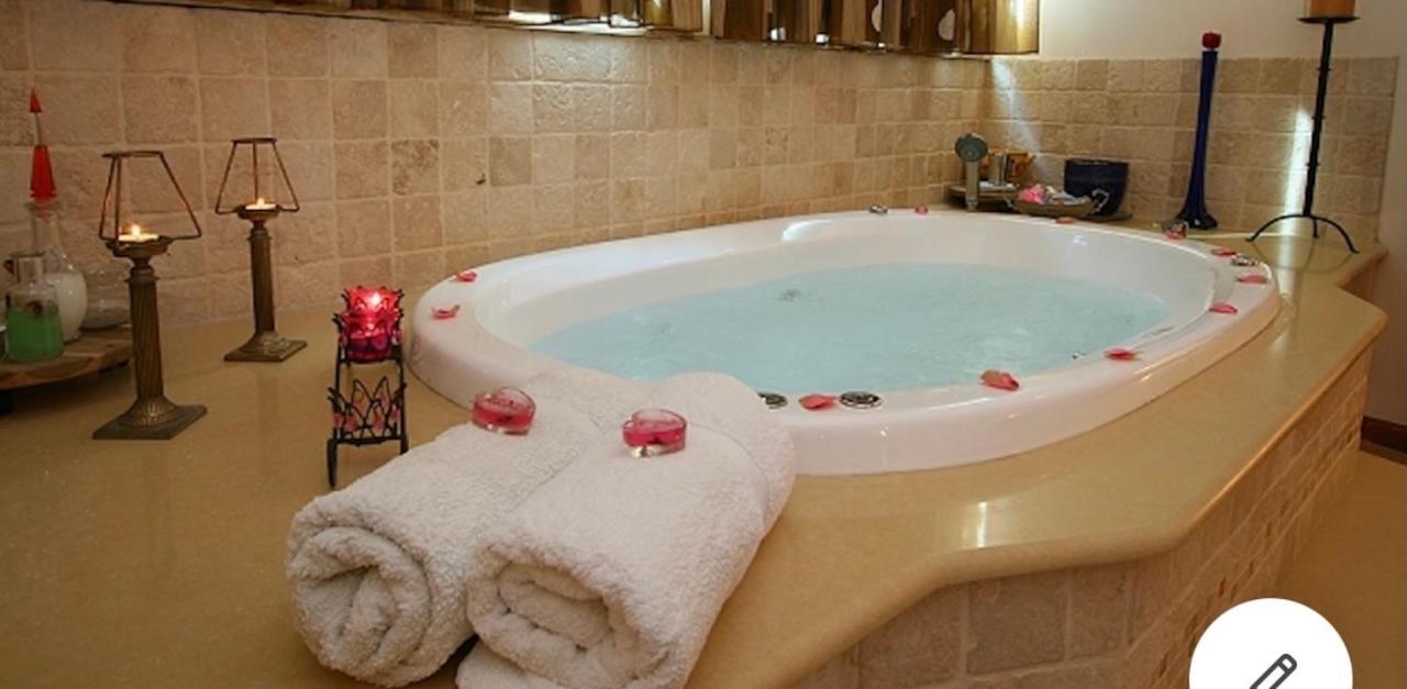 Eliya'S Place Apartment Цезарея Екстериор снимка